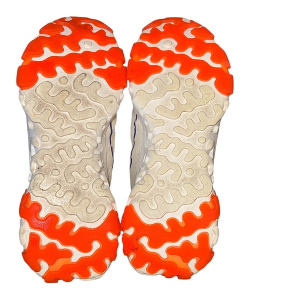 Nike React Vision Hyper Crimson 7.5 - Picture 8 of 8